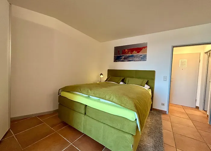 208 Im Lord Nelson Апартаменты *